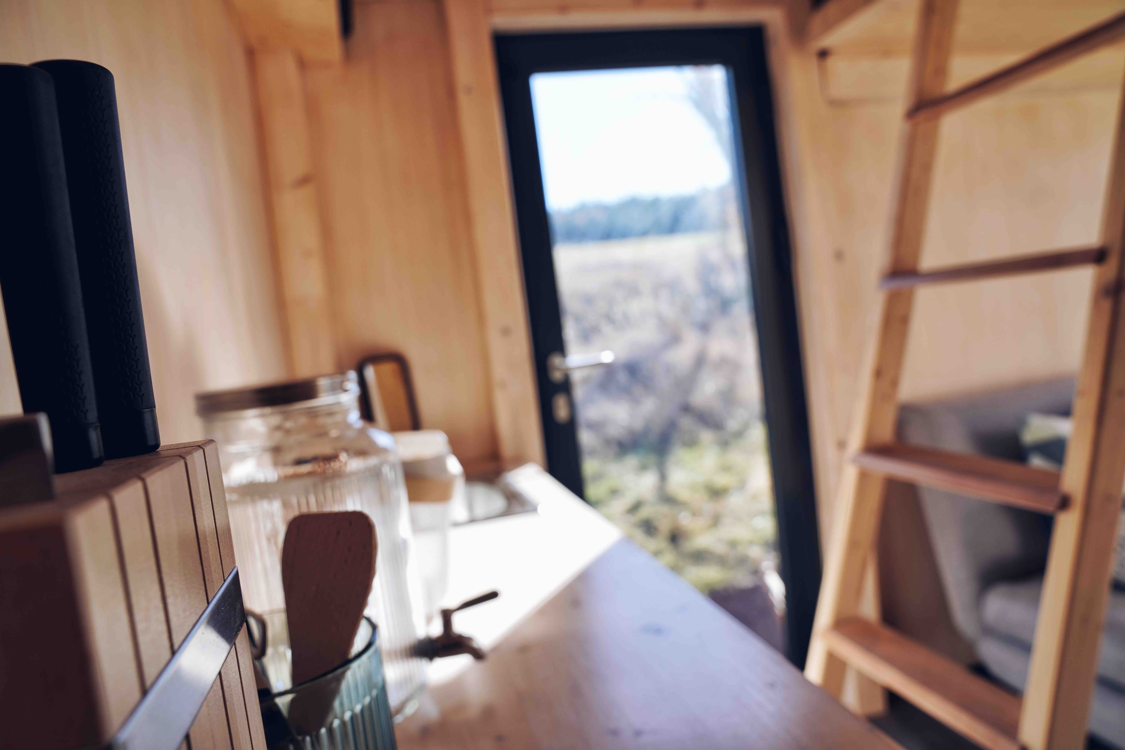 Zánovní Woodka Short ihned k dispozici 16