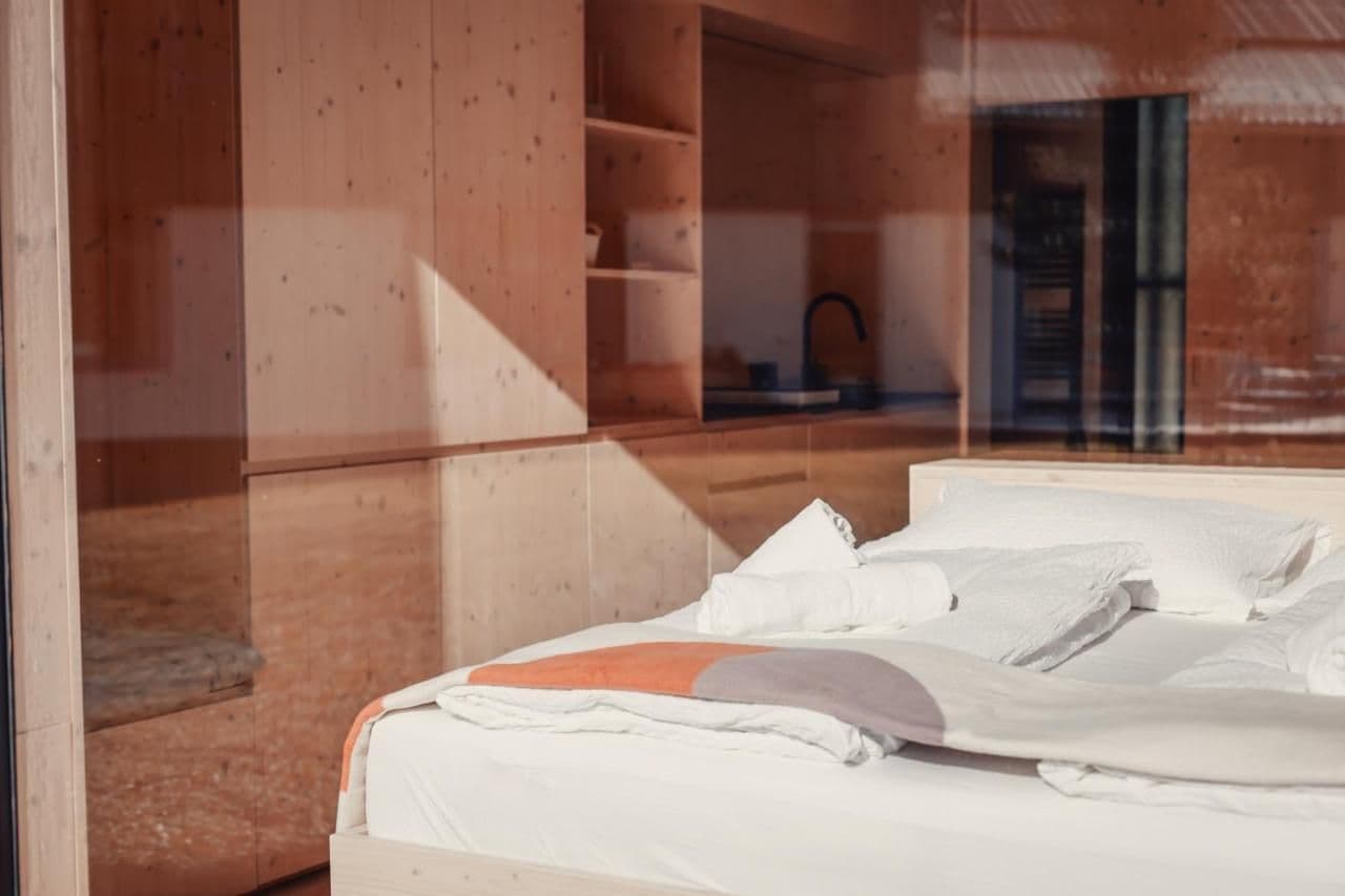 Ark Shelter Sky model-17