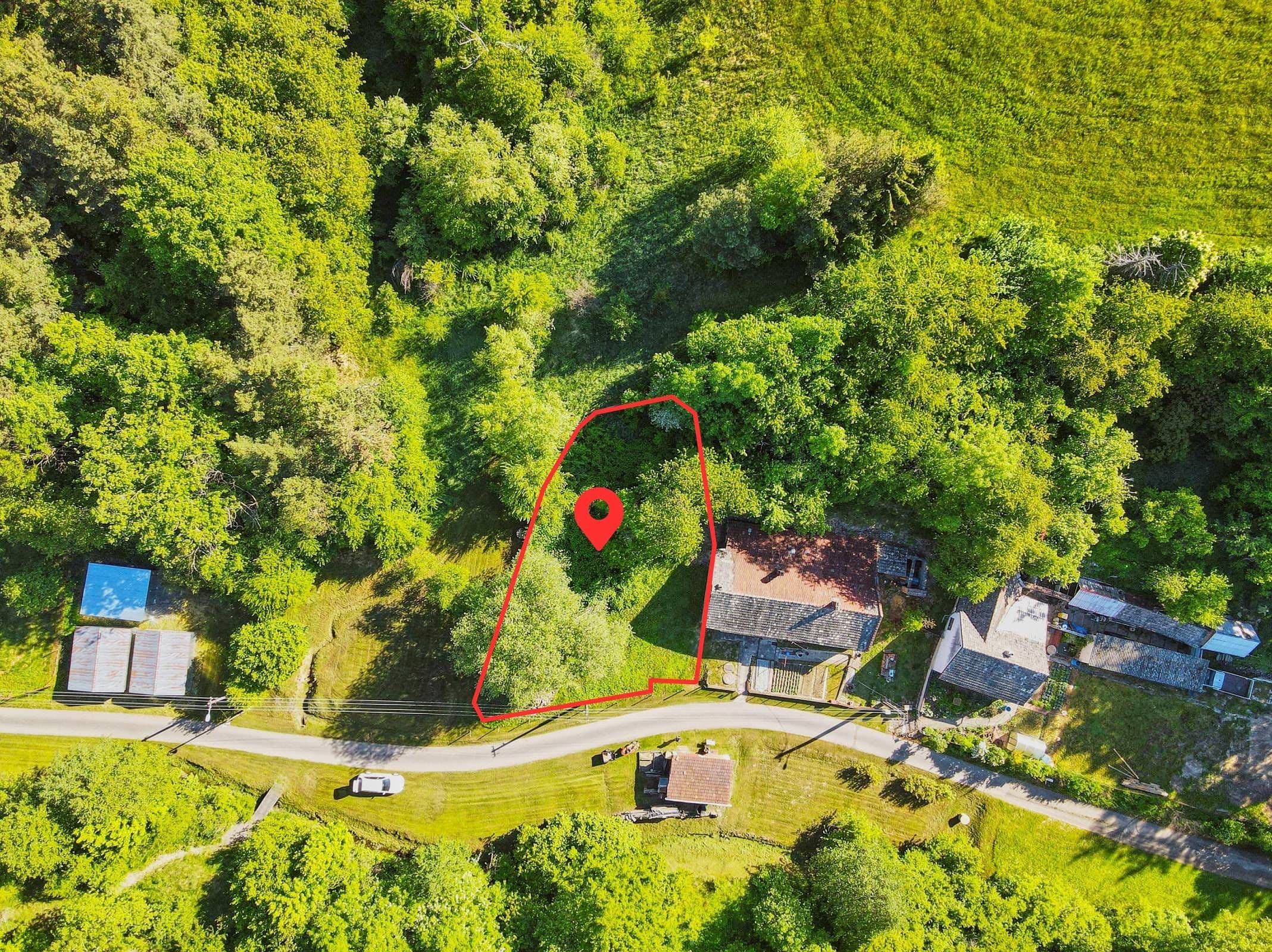 🏡 Prodej pozemku na okraji lesa v obci Kulířov – ideální pro milovníky přírody-1