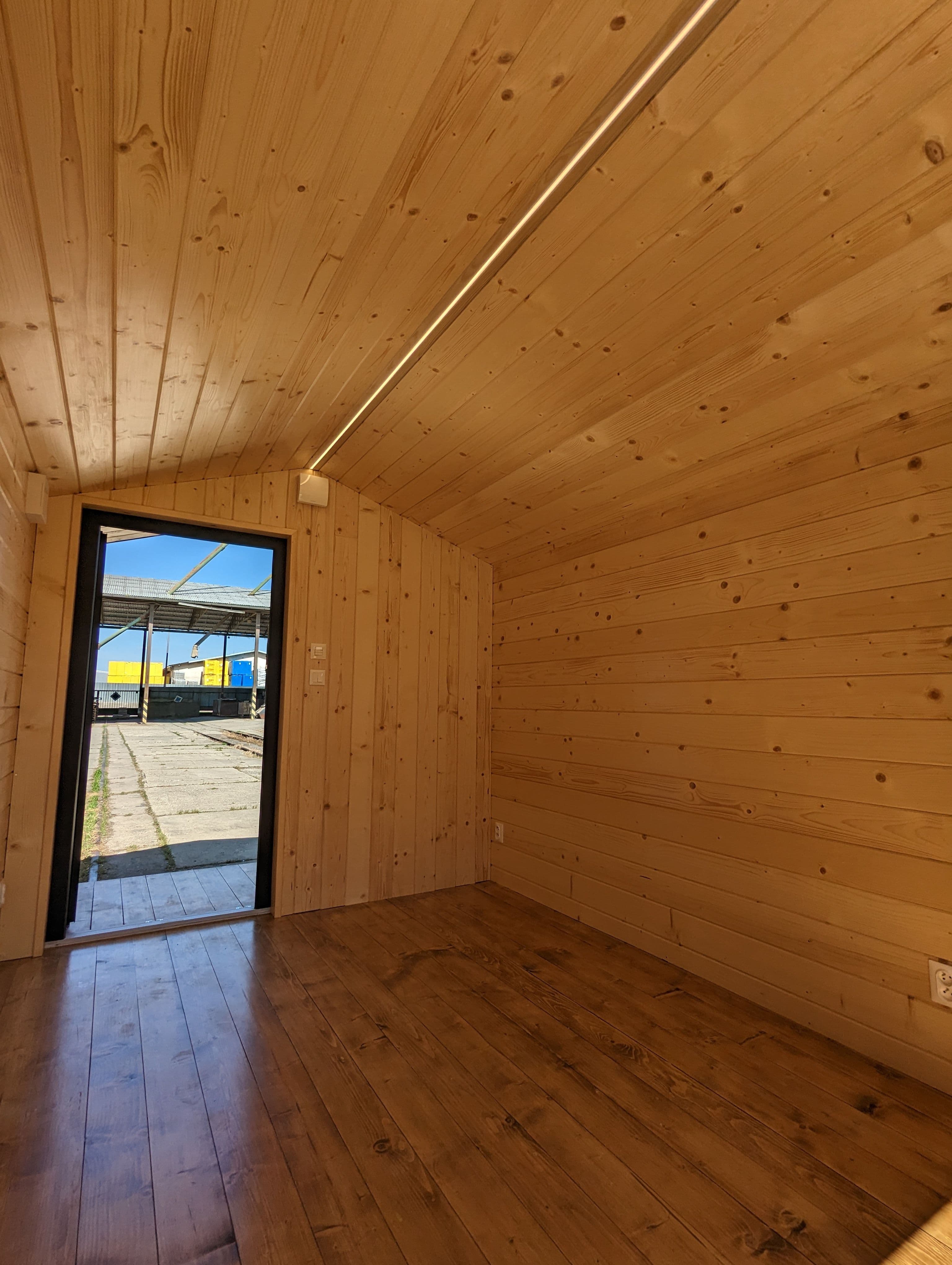 Tinyvila Zahrádka 13