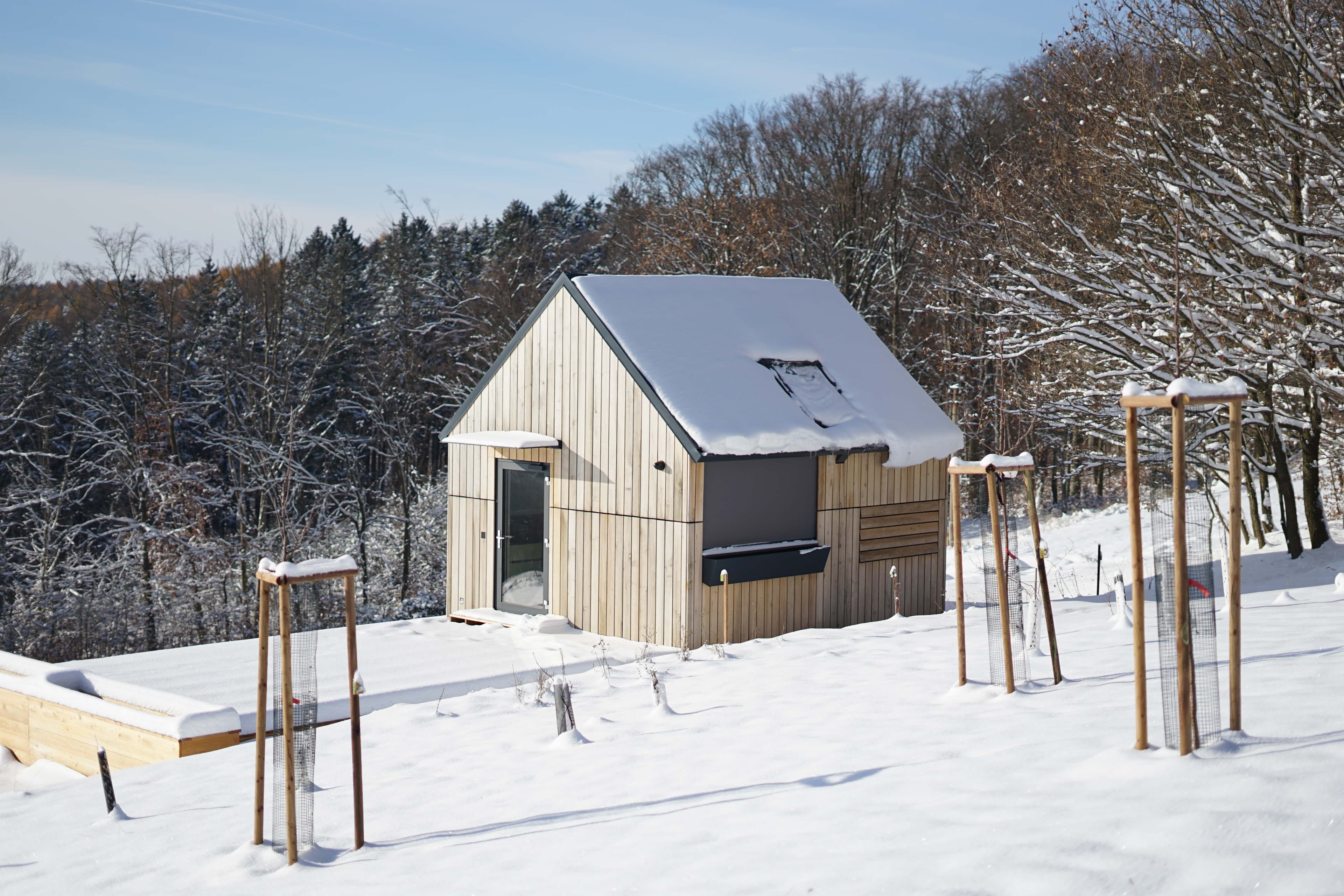 Ulita se sedlovou střechou-14