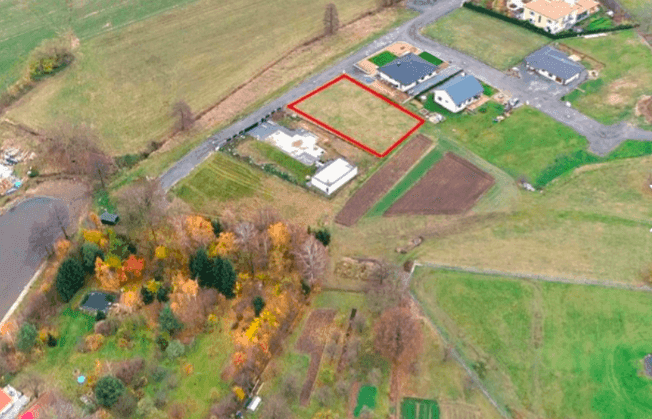 🏡 Prodej pozemku pro dům v klidné obci Vraždovy Lhotice-2