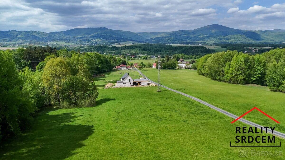 Pozemek Prodej stavebního pozemku, 2961 m2, Návsí - Frýdek - Místek | Bazoš.cz