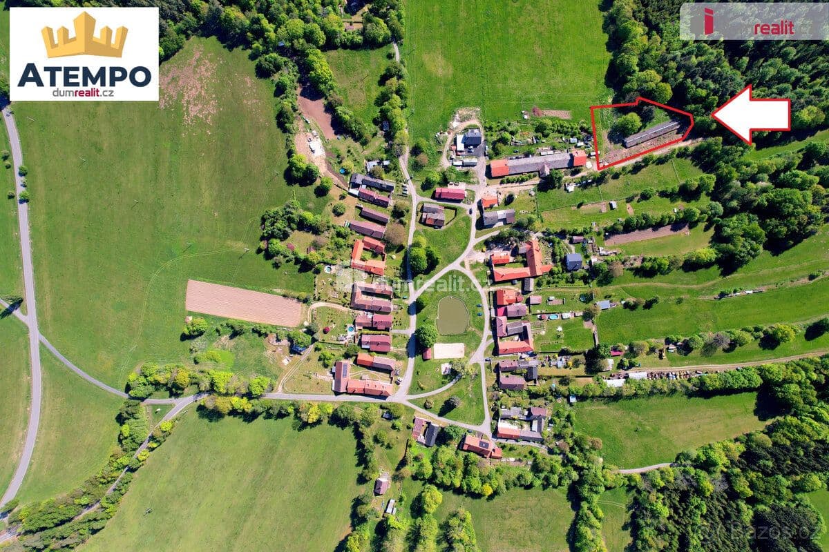 Pozemek K prodeji, stavební pozemek o výměře 3996 m2 se stavbou k de - Prachatice | Bazoš.cz