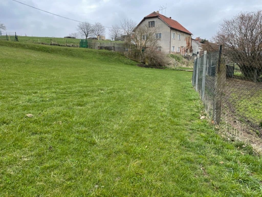 Pozemek Stavební pozemek 2699 m² – Nový Samechov (Zruč n. Sáz) - Kutná Hora | Bazoš.cz