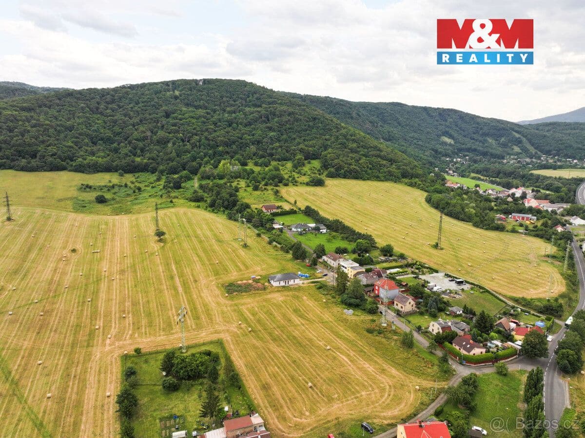 Pozemek Prodej pozemku k bydlení, 1317 m², Trmice - Ústí nad Labem | Bazoš.cz