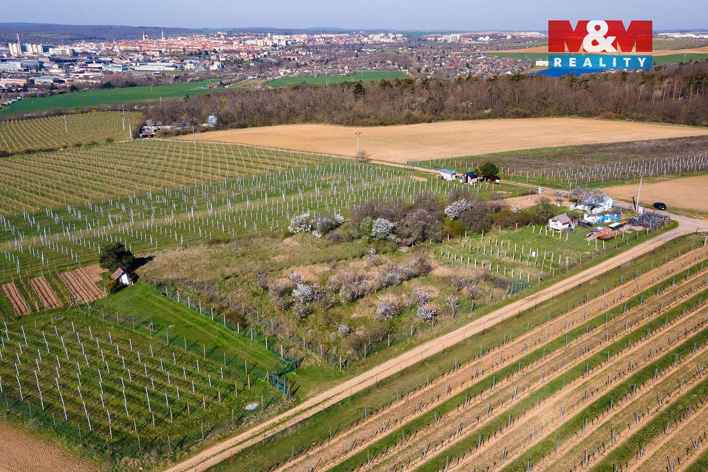 Pozemek Prodej stavebního pozemku 2 462 m²