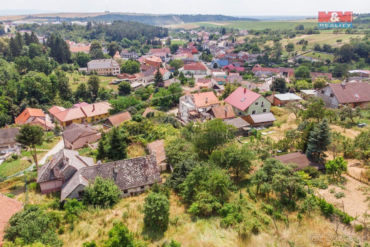 Pozemek Prodej pozemku k bydlení, 377 m², Ořechov - Uherské Hradiště | Bazoš.cz