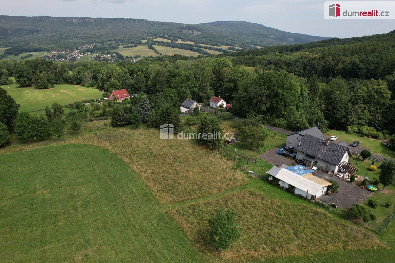 Pozemek Prodej stavebního pozemku 4 227 m²