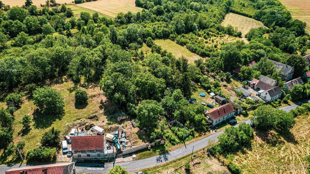 Pozemek Prodej stavebního pozemku 2 875m2 v obci Tatinná okres Louny - Louny | Bazoš.cz