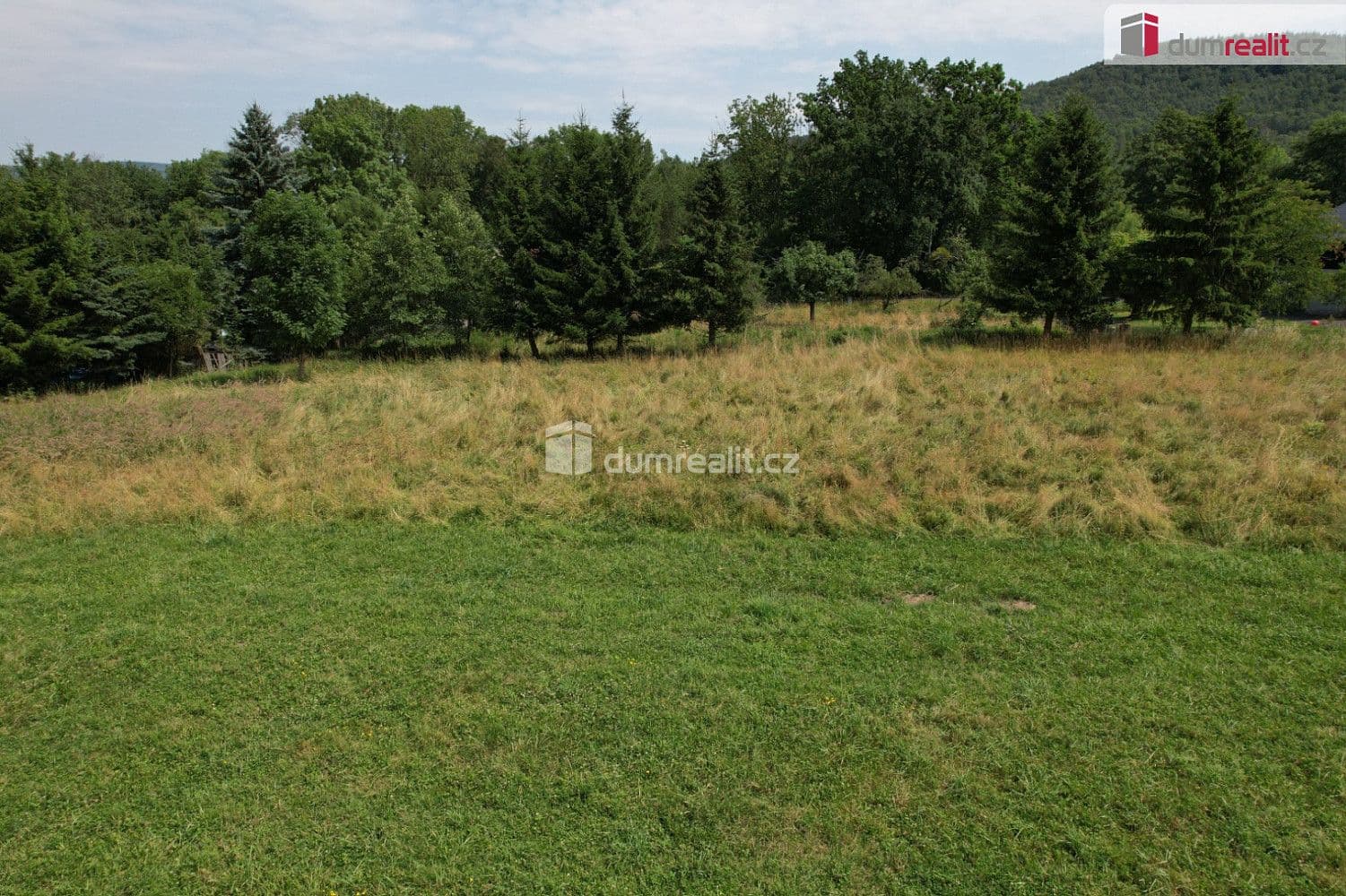 Pozemek Prodej stavebního pozemku 4 227 m²