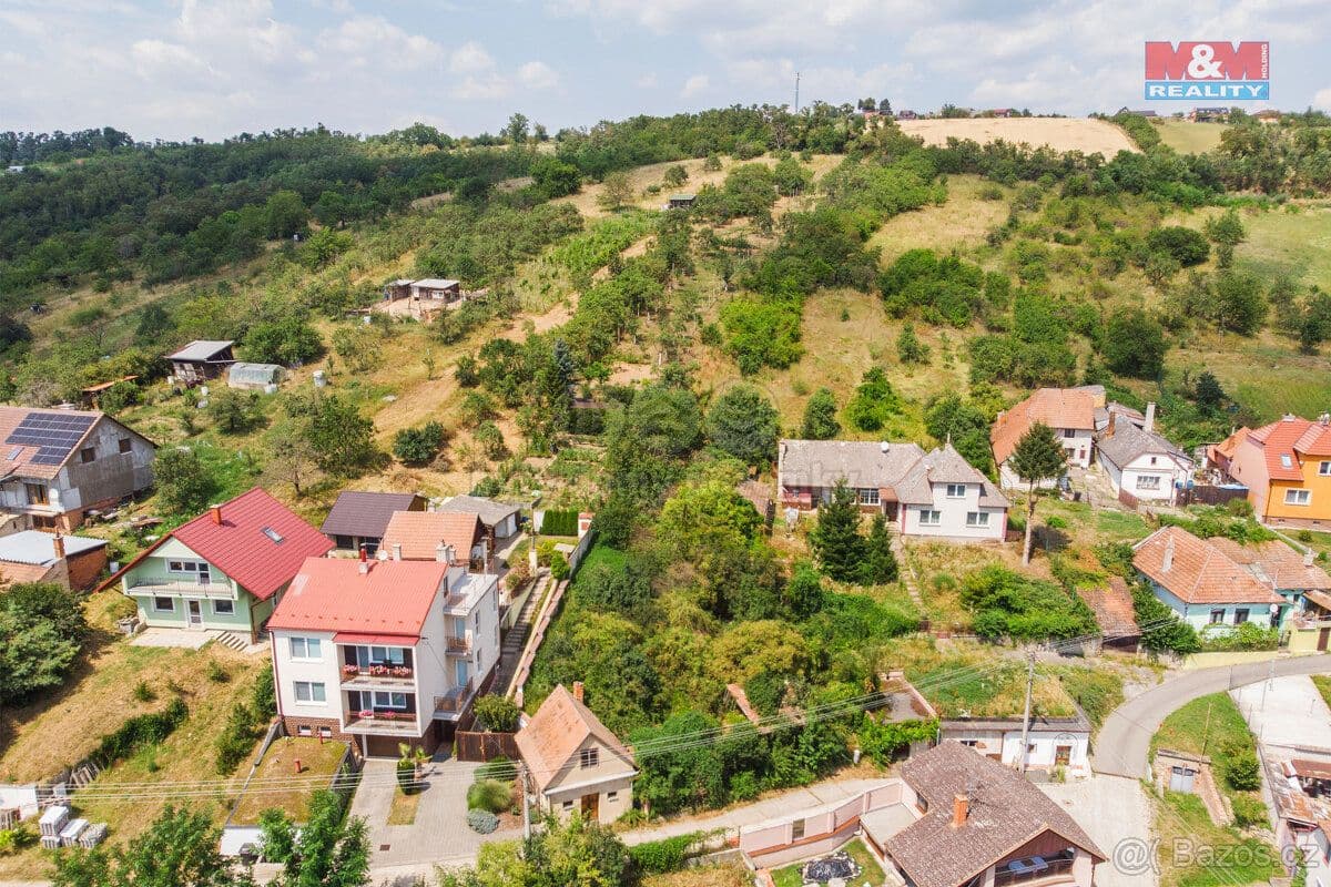 Pozemek Prodej pozemku k bydlení, 377 m², Ořechov - Uherské Hradiště | Bazoš.cz