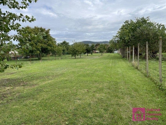 Pozemek Prodej pozemku, 1000 m2, Dolní Dunajovice, ev.č. 00142 - Břeclav | Bazoš.cz