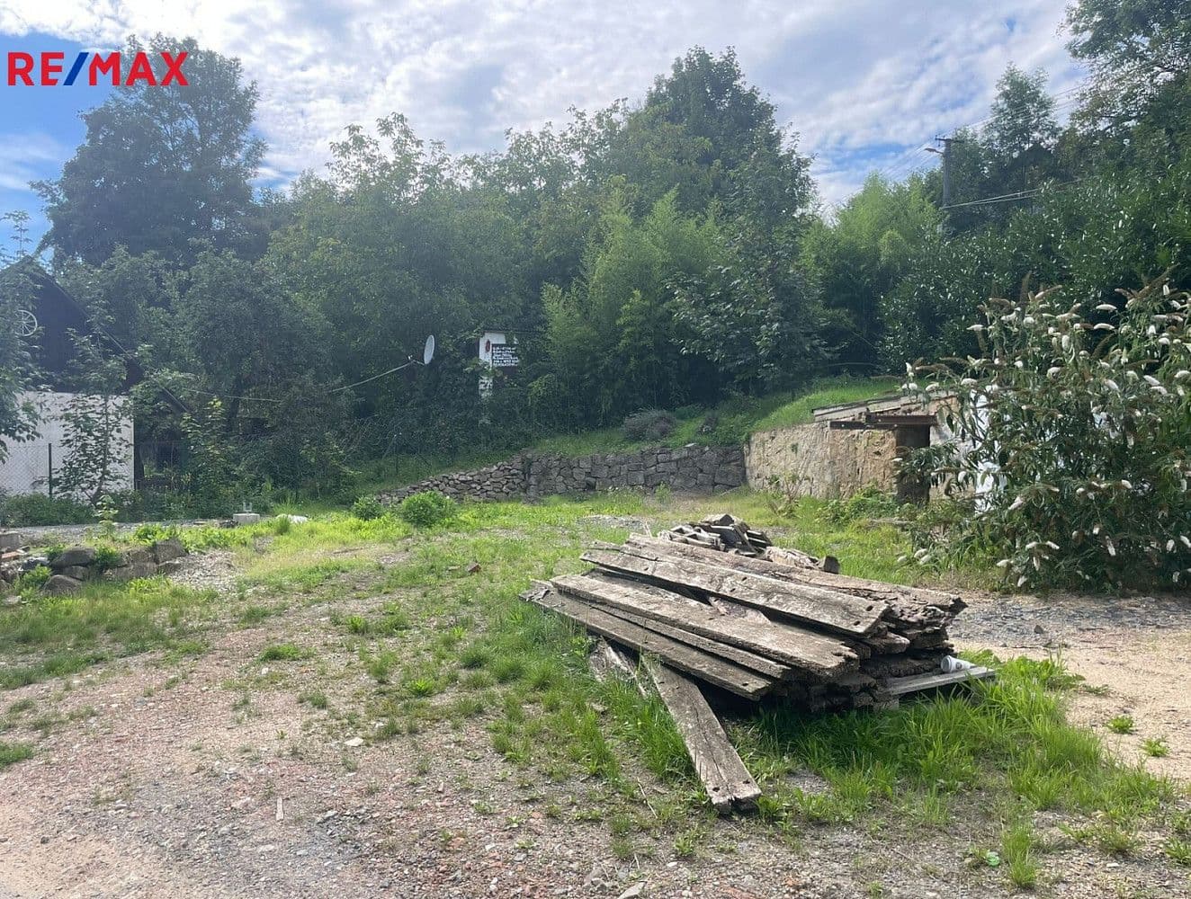 Pozemek Prodej stavebního pozemku 2 136 m²