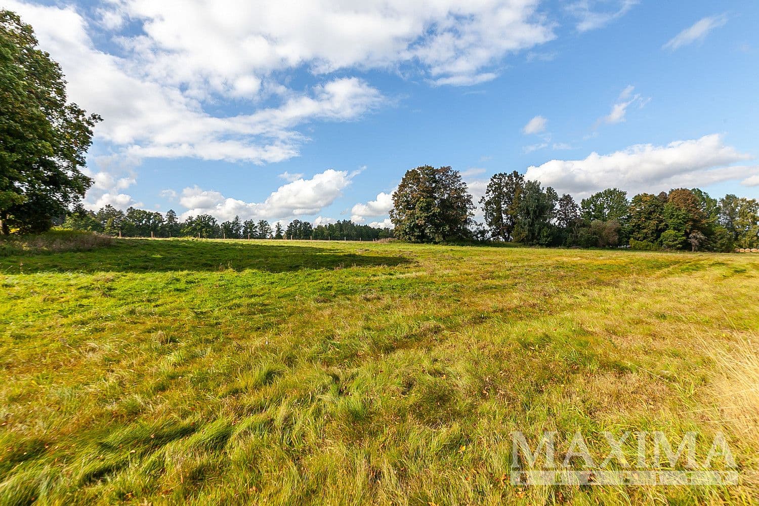 Pozemek Prodej stavebního pozemku 3 850 m²
