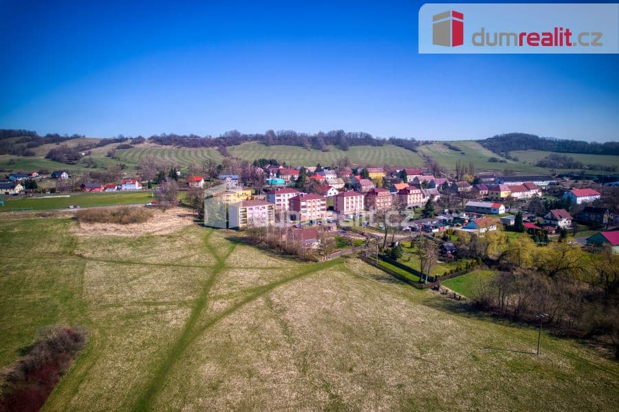 Pozemek Prodej 1 pozemku k výstavbě RD každý o velikosti 700 m2, Vel - Ústí nad Labem | Bazoš.cz