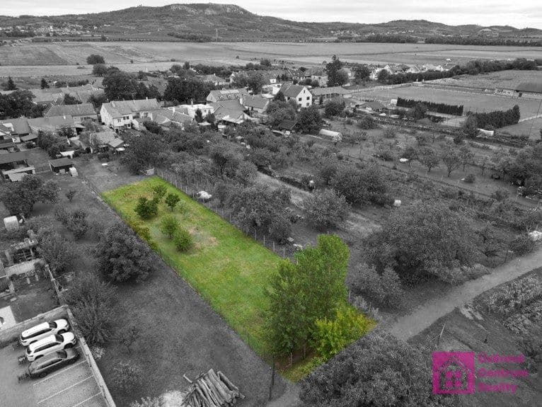 Pozemek Prodej pozemku, 1000 m2, Dolní Dunajovice, ev.č. 00142 - Břeclav | Bazoš.cz