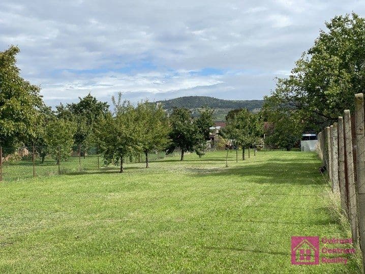 Pozemek Prodej pozemku, 1000 m2, Dolní Dunajovice, ev.č. 00142 - Břeclav | Bazoš.cz