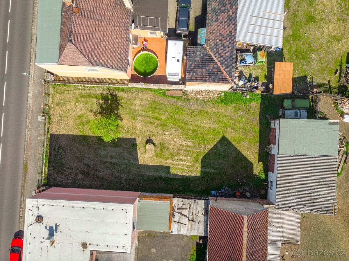 Pozemek Prodej pozemku se stodolou v obci Rtyně nad Labem - Teplice | Bazoš.cz