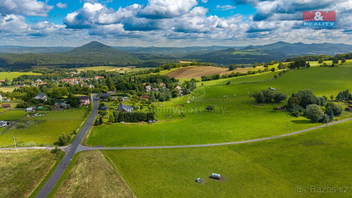 Pozemek Prodej pozemku k bydlení, 1527 m², Huntířov - Děčín | Bazoš.cz