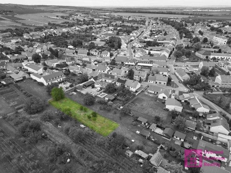 Pozemek Prodej pozemku, 1000 m2, Dolní Dunajovice, ev.č. 00142 - Břeclav | Bazoš.cz