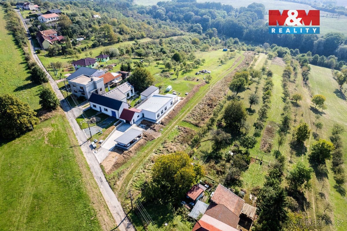 Pozemek Prodej pozemku k bydlení, 4567 m², Mistřice - Uherské Hradiště | Bazoš.cz
