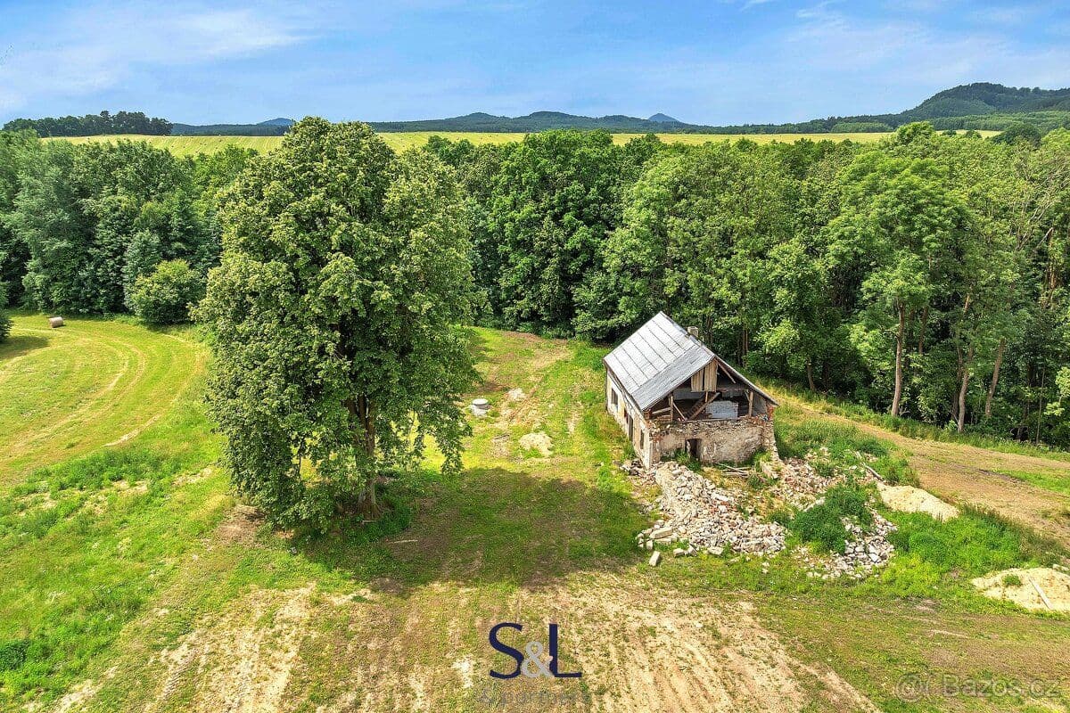 Pozemek Prodej pozemku pro bydlení, 5464 m2 - Heřmanice v podještědí - Česká Lípa | Bazoš.cz