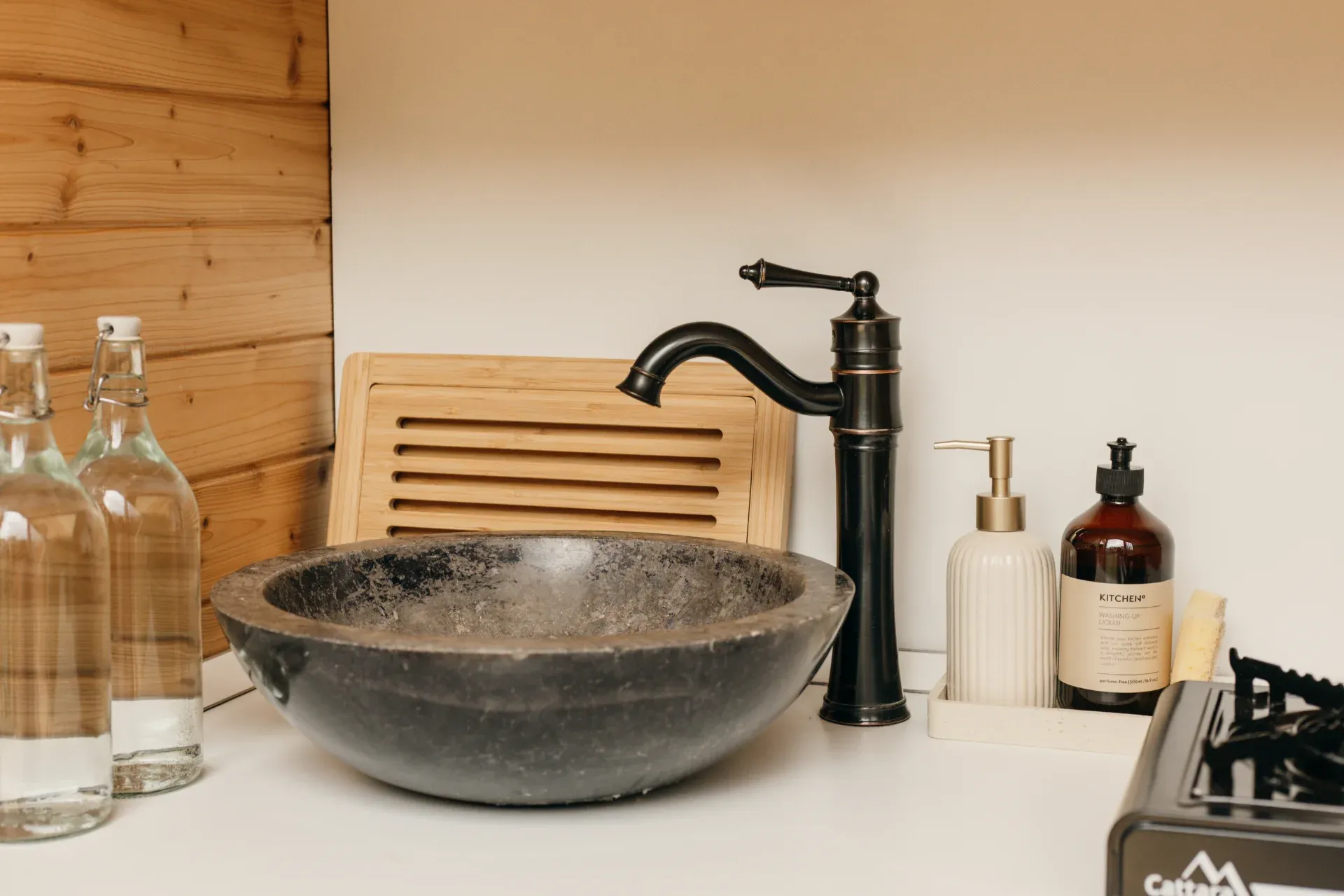 Glamping na prodej: Útulna v sadu 30min od Prahy 10
