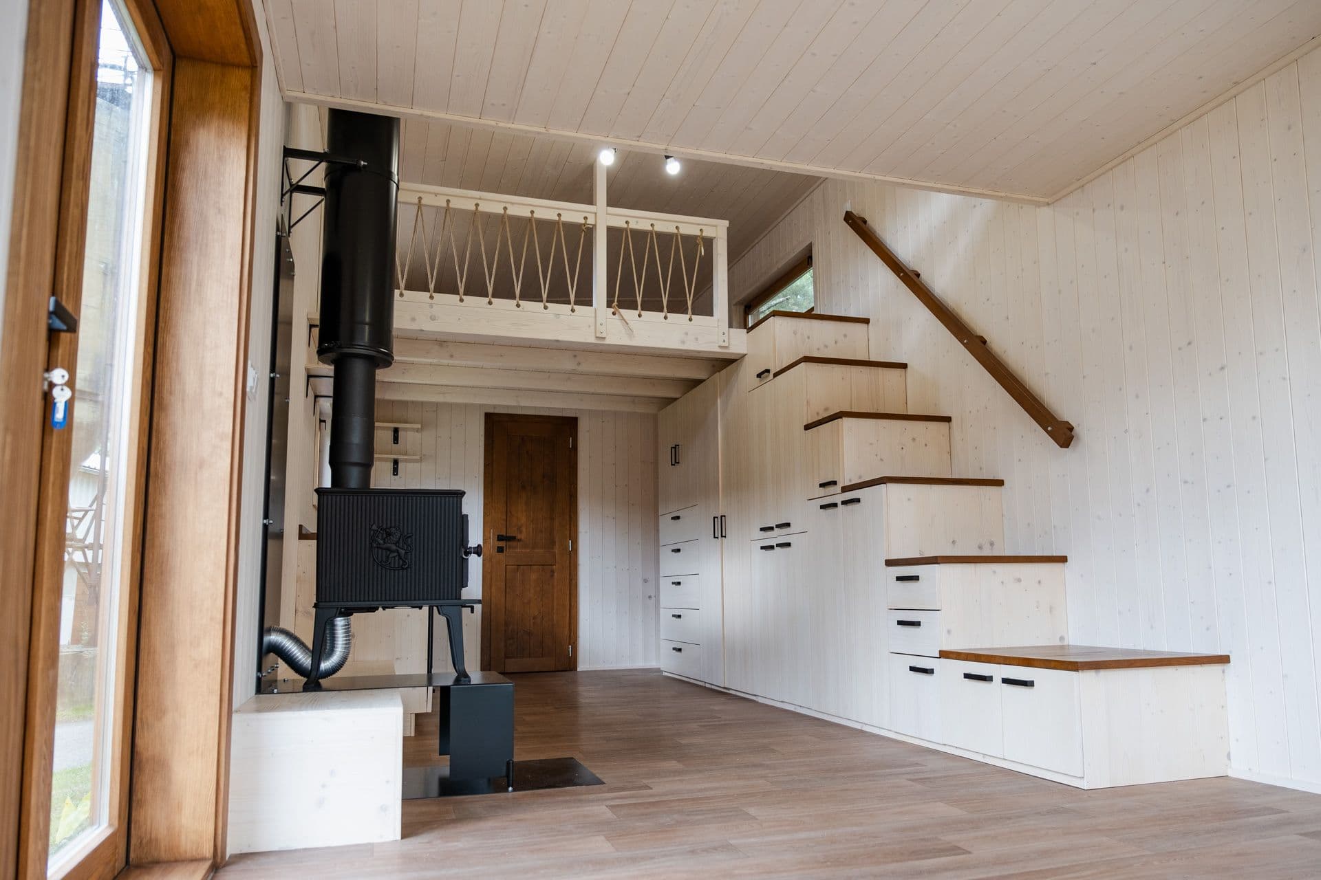 Tiny house Nováček 9m od Truhlářství Rillich Tiny house Nováček 9m 9