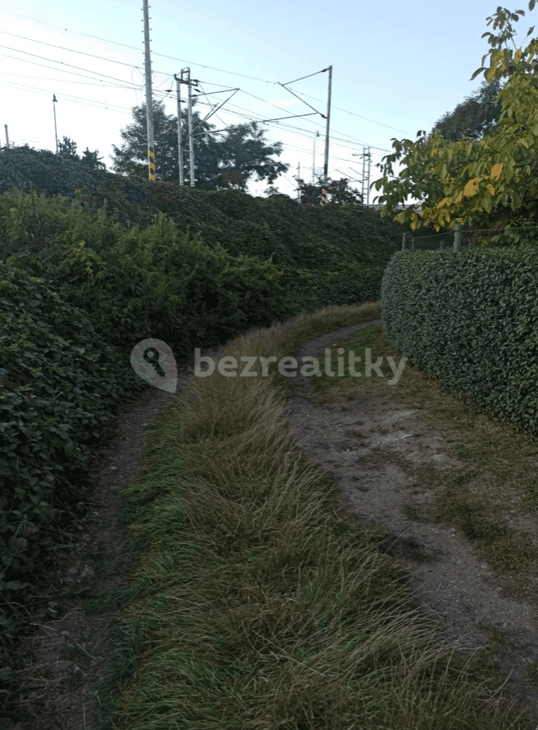 Pozemek Prodej stavebního pozemku | Hradec Králové | 3745 Kč/m2 Pozemek Prodej stavebního pozemku | Hradec Králové | 3745 Kč/m2