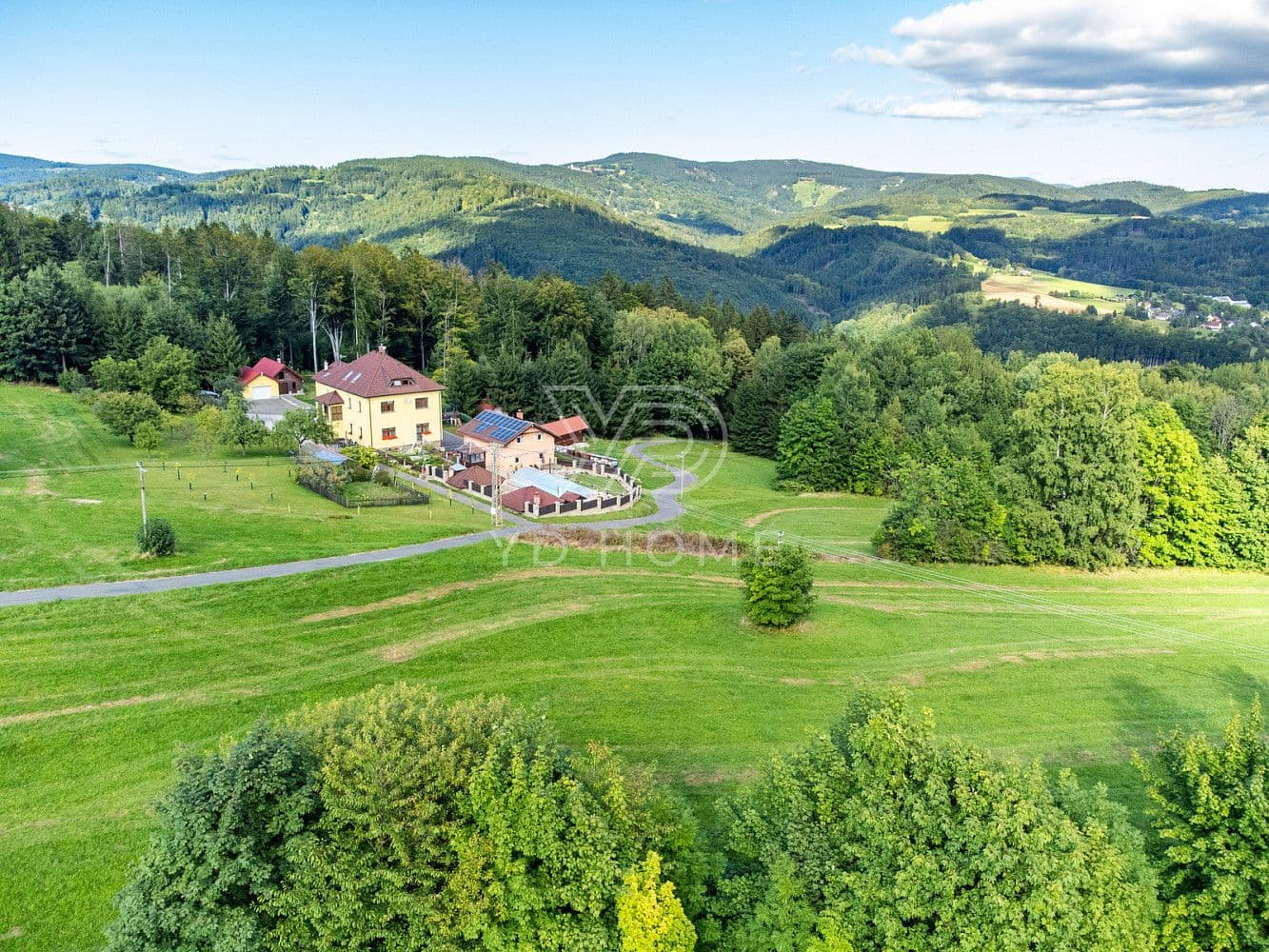 Pozemek Prodej stavebního pozemku 1 479 m² Pozemek Prodej stavebního pozemku 1 479 m²