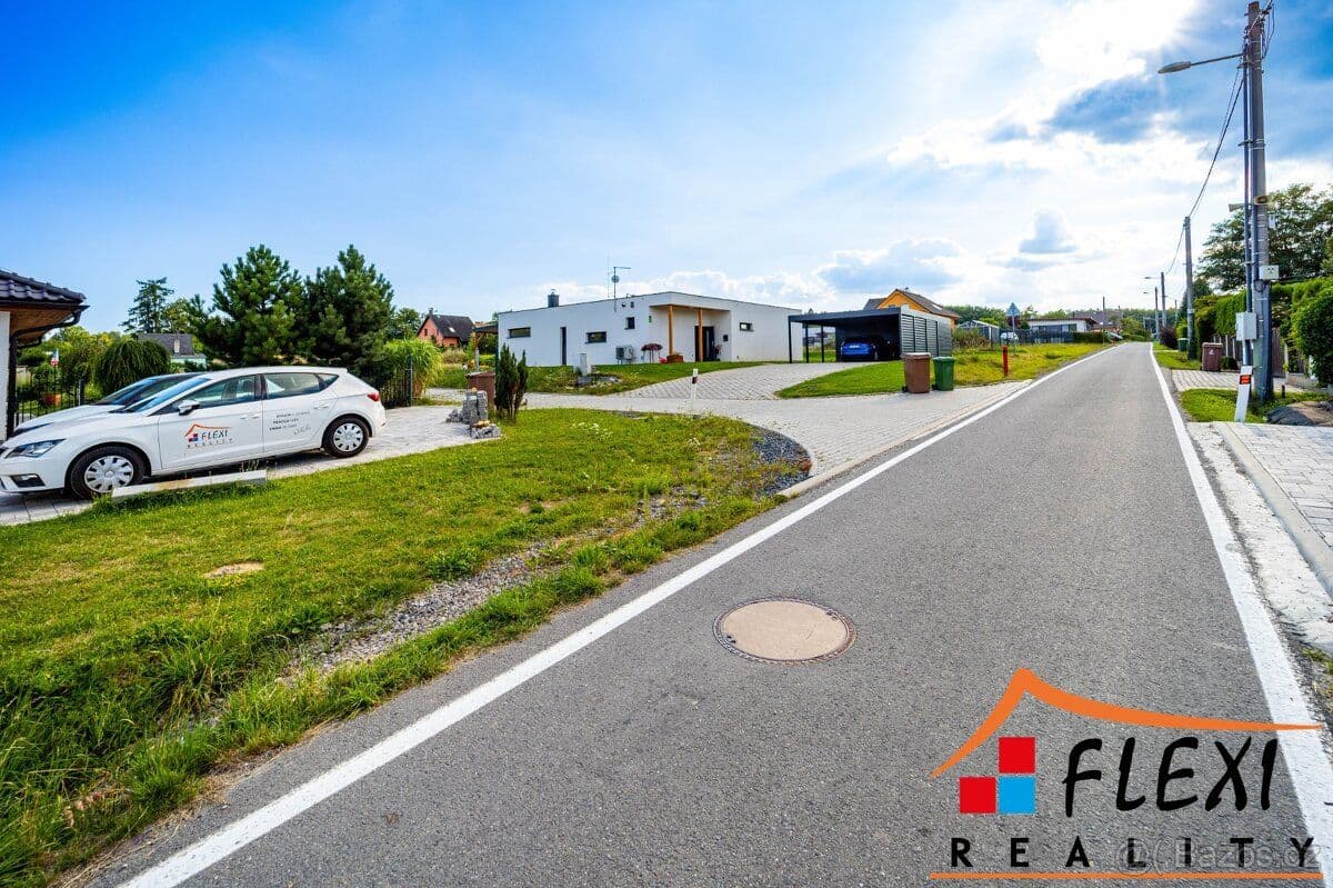 Pozemek Prodej stavebního, zasíťovaného pozemku o výměře 1403 m² v l - Karviná | Bazoš.cz Pozemek Prodej stavebního, zasíťovaného pozemku o výměře 1403 m² v l - Karviná | Bazoš.cz