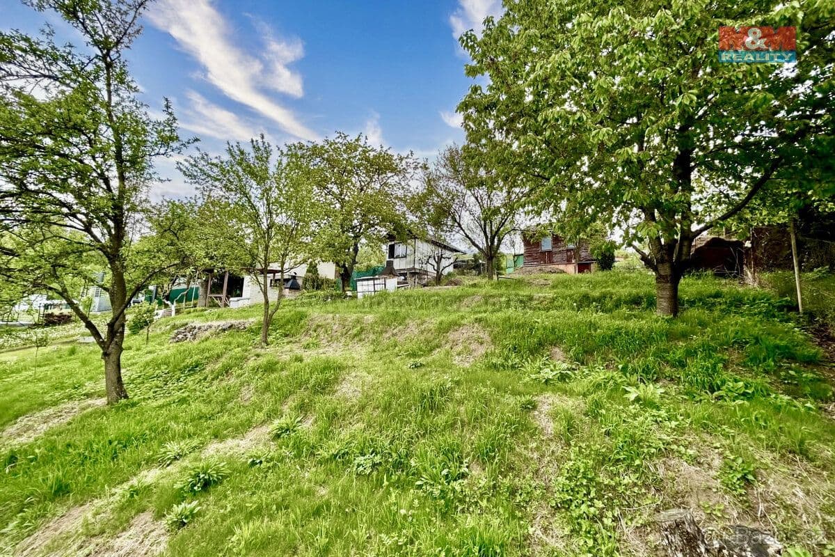 Pozemek Prodej pozemku k bydlení, 801 m², Uherský Brod - Uherské Hradiště | Bazoš.cz Pozemek Prodej pozemku k bydlení, 801 m², Uherský Brod - Uherské Hradiště | Bazoš.cz