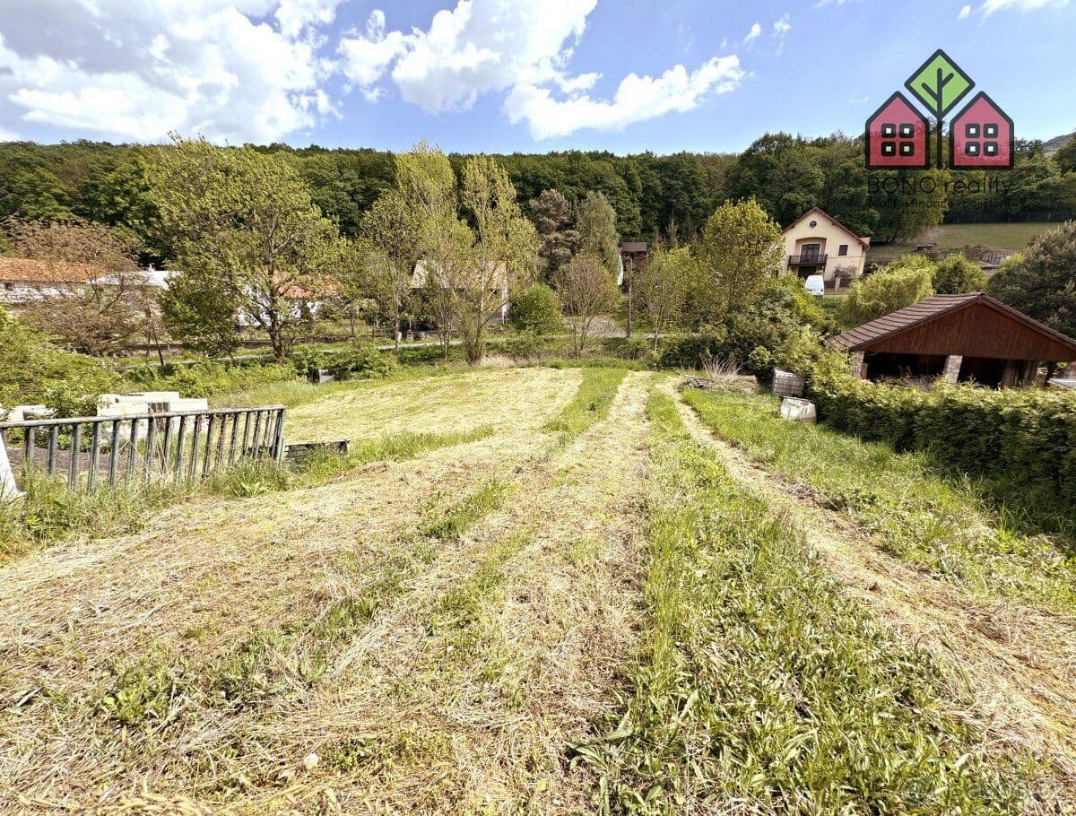 Pozemek Stavební pozemek 1027 m2, příroda, Oparenské údolí, obec Vel - Litoměřice | Bazoš.cz Pozemek Stavební pozemek 1027 m2, příroda, Oparenské údolí, obec Vel - Litoměřice | Bazoš.cz