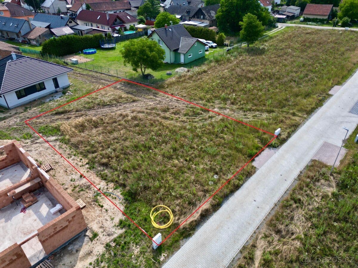 Pozemek Stavební pozemek Čilec 772m2 - Nymburk | Bazoš.cz Pozemek Stavební pozemek Čilec 772m2 - Nymburk | Bazoš.cz