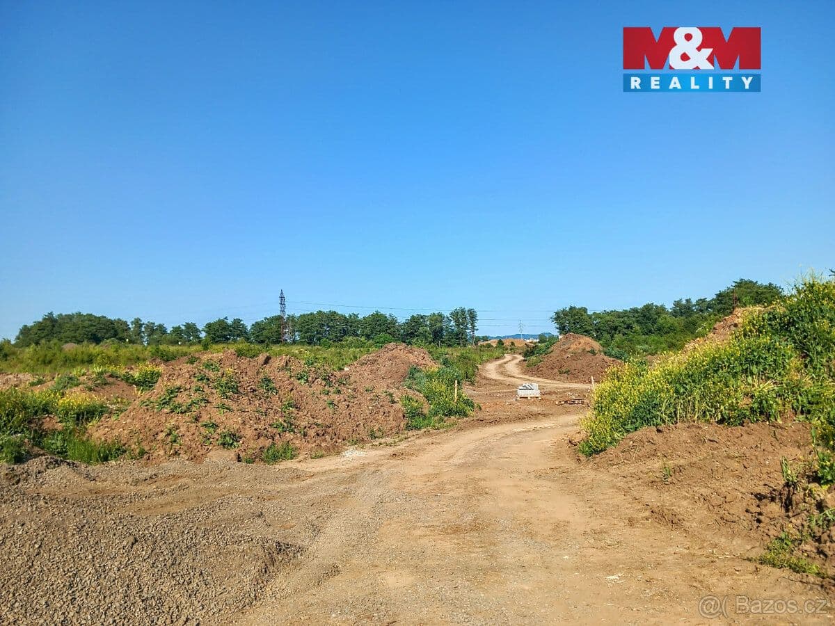 Pozemek Prodej pozemku k bydlení v Ostrově,1352 m2, Kfely - Karlovy Vary | Bazoš.cz Pozemek Prodej pozemku k bydlení v Ostrově,1352 m2, Kfely - Karlovy Vary | Bazoš.cz