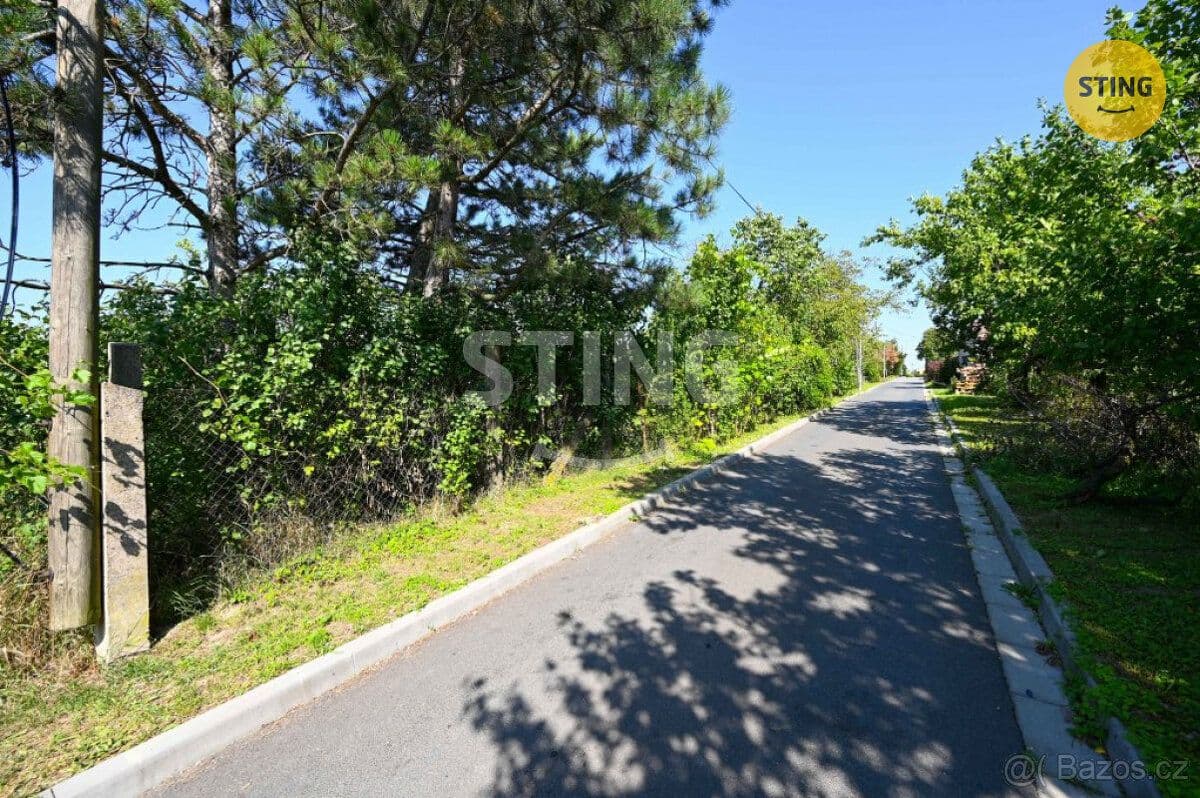 Pozemek Prodej stavebního pozemku 632m2, 133187 - Hodonín | Bazoš.cz Pozemek Prodej stavebního pozemku 632m2, 133187 - Hodonín | Bazoš.cz