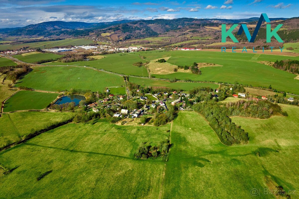 Pozemek Prodej stavebního pozemku o výměře 1.050 m2, Ostrov - Květno - Karlovy Vary | Bazoš.cz Pozemek Prodej stavebního pozemku o výměře 1.050 m2, Ostrov - Květno - Karlovy Vary | Bazoš.cz