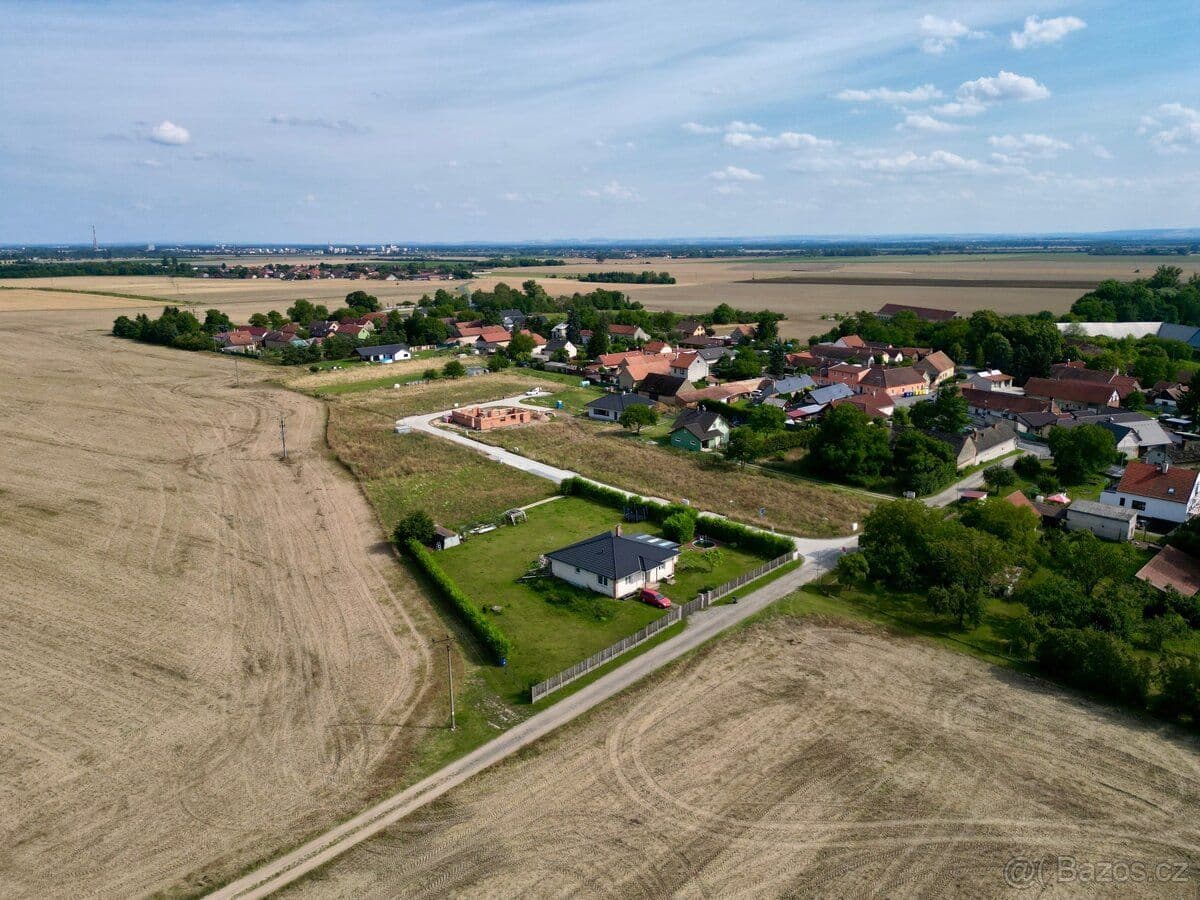 Pozemek Stavební pozemek Čilec 772m2 - Nymburk | Bazoš.cz Pozemek Stavební pozemek Čilec 772m2 - Nymburk | Bazoš.cz