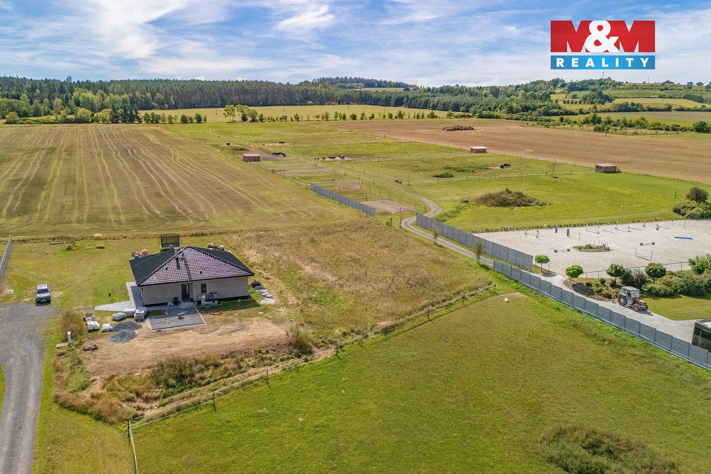 Pozemek Prodej stavebního pozemku 2 749 m² Pozemek Prodej stavebního pozemku 2 749 m²