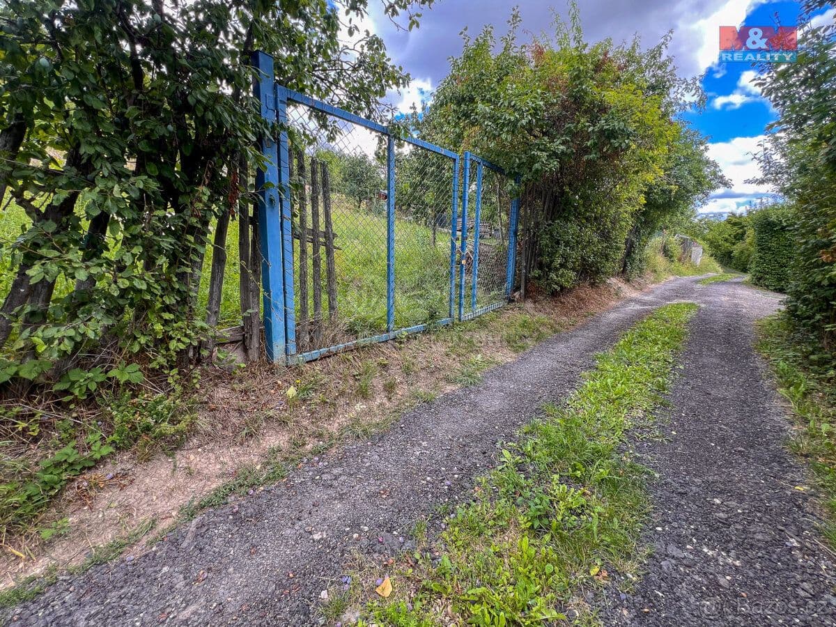 Pozemek Prodej zahrady, 1565 m², Žitenice - Litoměřice | Bazoš.cz Pozemek Prodej zahrady, 1565 m², Žitenice - Litoměřice | Bazoš.cz