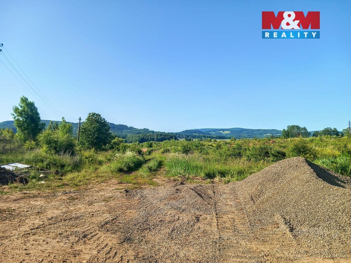 Pozemek Prodej pozemku k bydlení v Ostrově,1352 m2, Kfely - Karlovy Vary | Bazoš.cz Pozemek Prodej pozemku k bydlení v Ostrově,1352 m2, Kfely - Karlovy Vary | Bazoš.cz