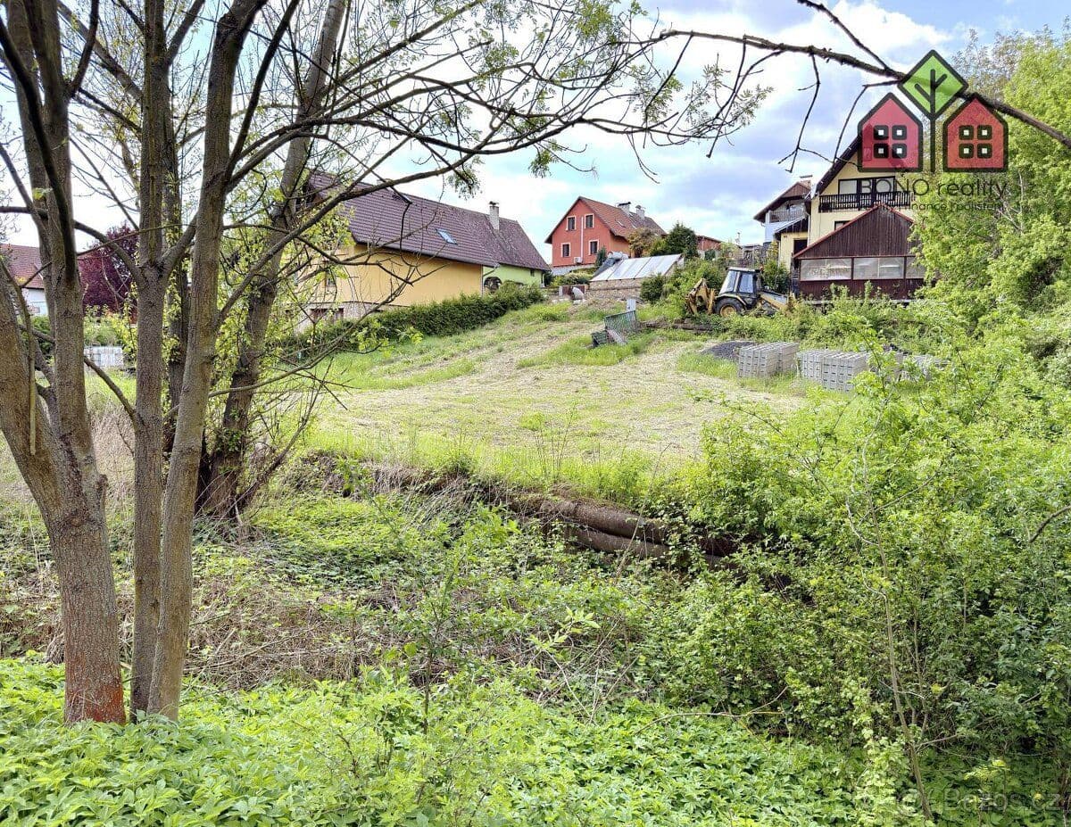 Pozemek Stavební pozemek 1027 m2, příroda, Oparenské údolí, obec Vel - Litoměřice | Bazoš.cz Pozemek Stavební pozemek 1027 m2, příroda, Oparenské údolí, obec Vel - Litoměřice | Bazoš.cz