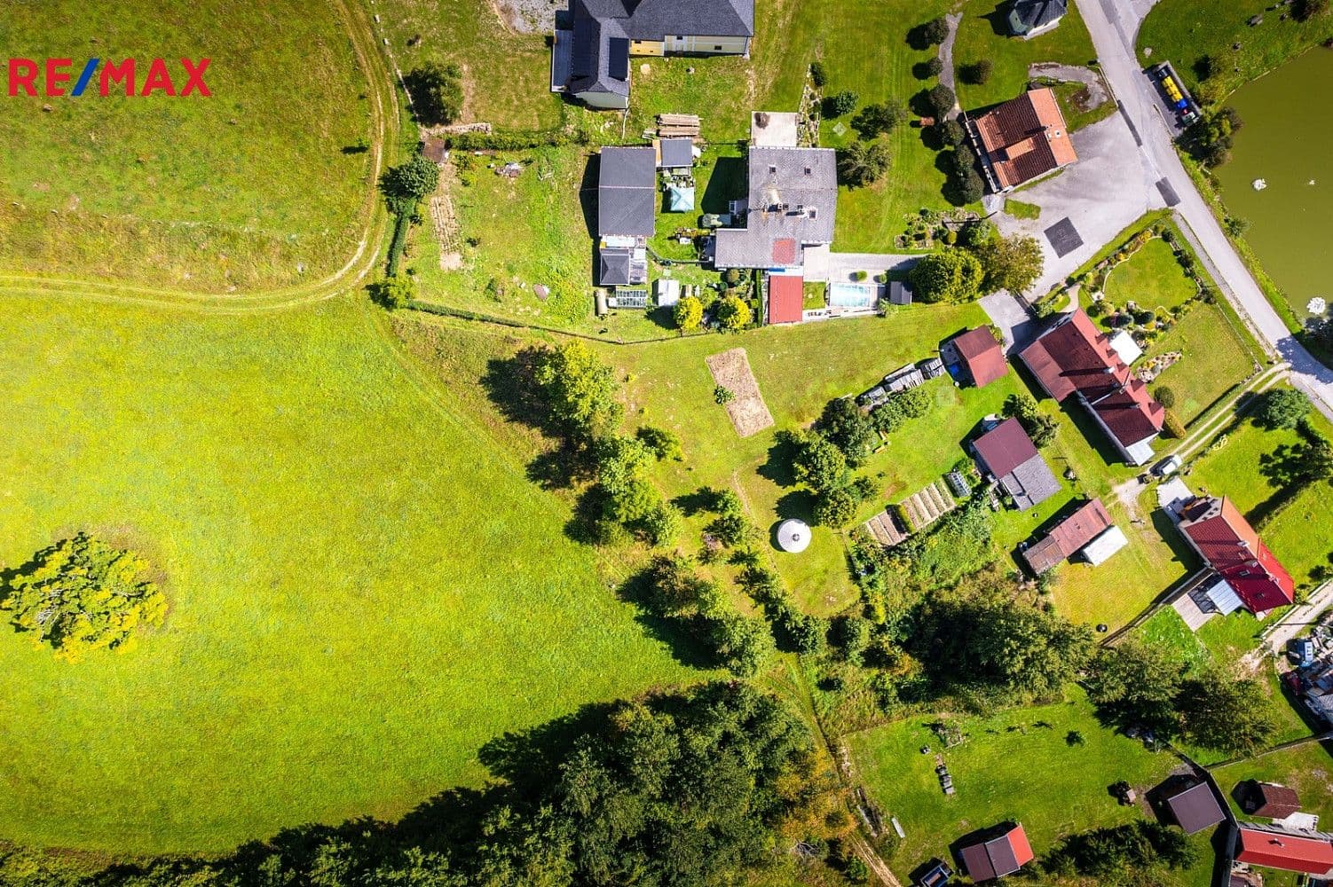 Pozemek Prodej stavebního pozemku 2 962 m² Pozemek Prodej stavebního pozemku 2 962 m²