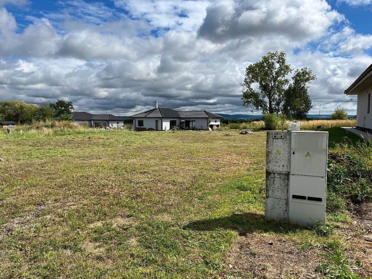 Pozemek Prodej stavebního pozemku o velikosti 898 m2 v obci Žáky - Kutná Hora | Bazoš.cz Pozemek Prodej stavebního pozemku o velikosti 898 m2 v obci Žáky - Kutná Hora | Bazoš.cz