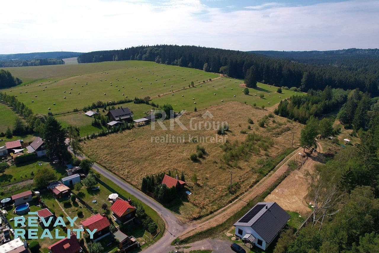 Pozemek Prodej stavebního pozemku 2 300 m² Pozemek Prodej stavebního pozemku 2 300 m²