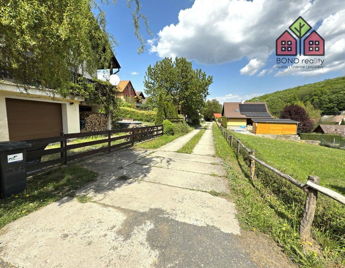 Pozemek Stavební pozemek 1027 m2, příroda, Oparenské údolí, obec Vel - Litoměřice | Bazoš.cz Pozemek Stavební pozemek 1027 m2, příroda, Oparenské údolí, obec Vel - Litoměřice | Bazoš.cz