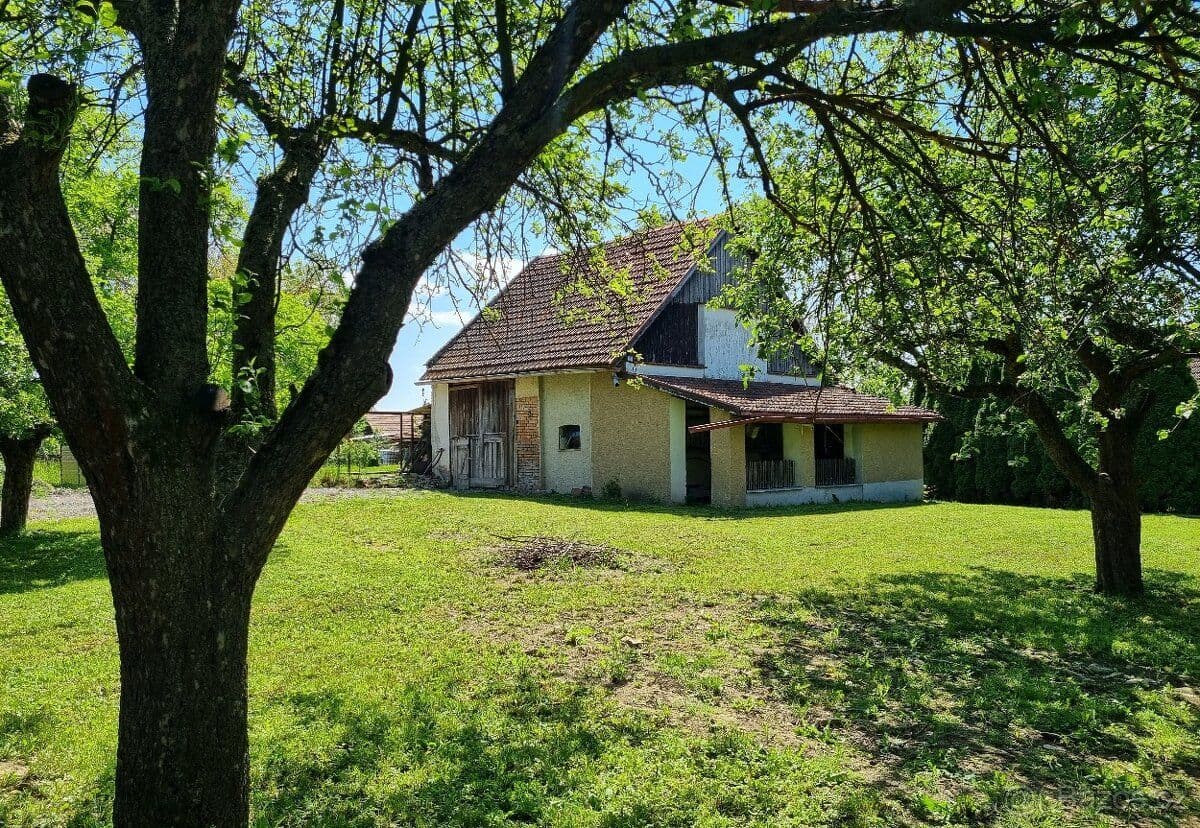 Pozemek Stodola s pozemkem - Ústí nad Orlicí | Bazoš.cz Pozemek Stodola s pozemkem - Ústí nad Orlicí | Bazoš.cz